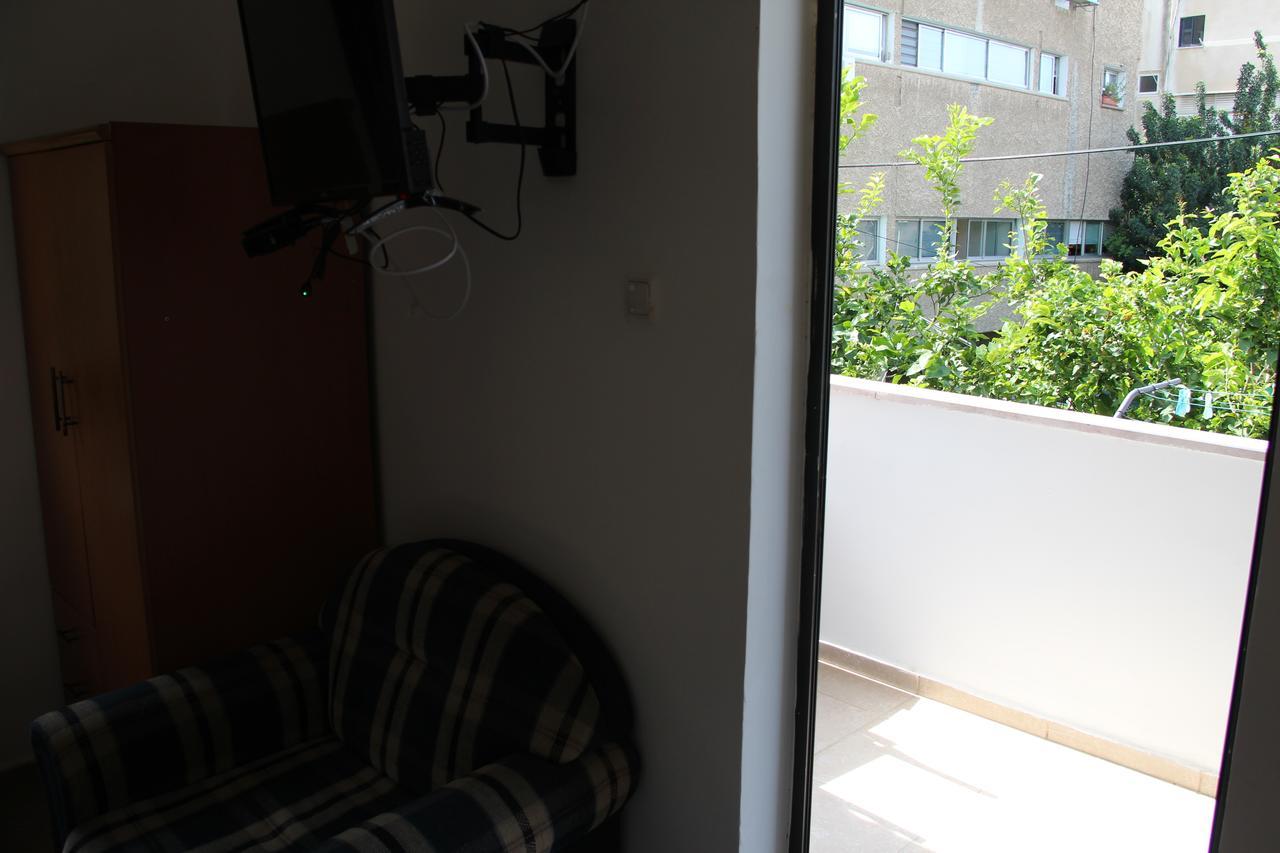Apartments With Sea View 하이파 외부 사진