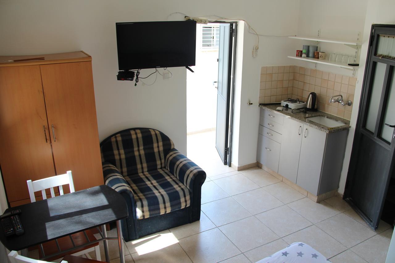 Apartments With Sea View 하이파 외부 사진