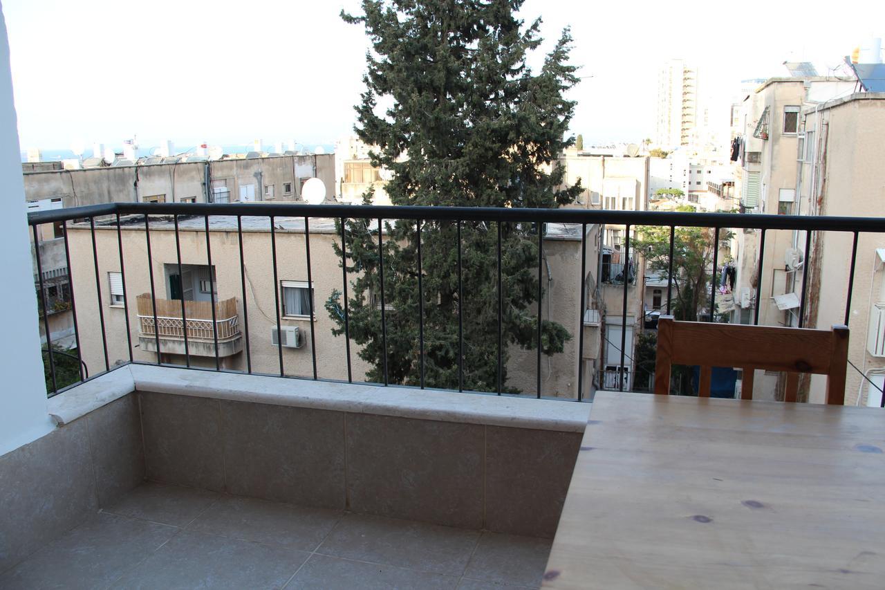 Apartments With Sea View 하이파 외부 사진