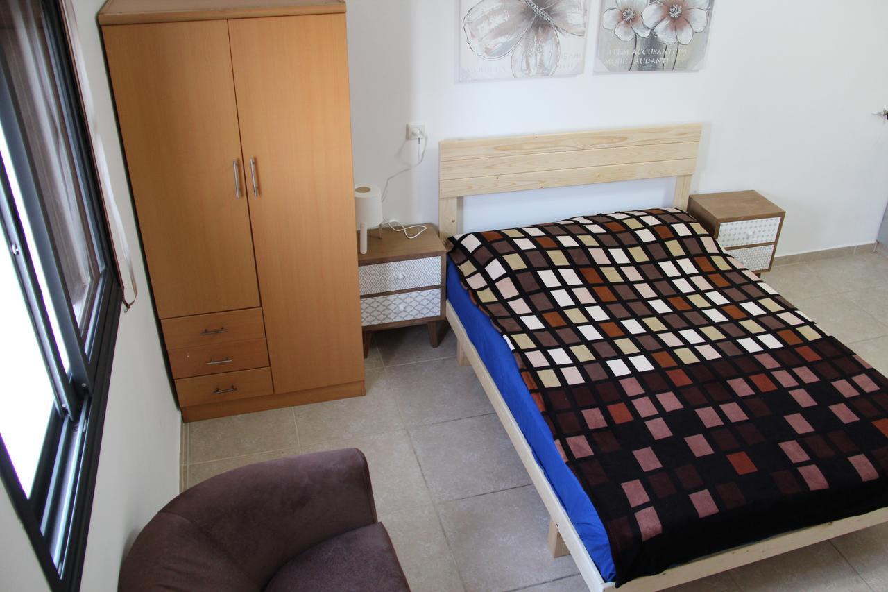 Apartments With Sea View 하이파 외부 사진