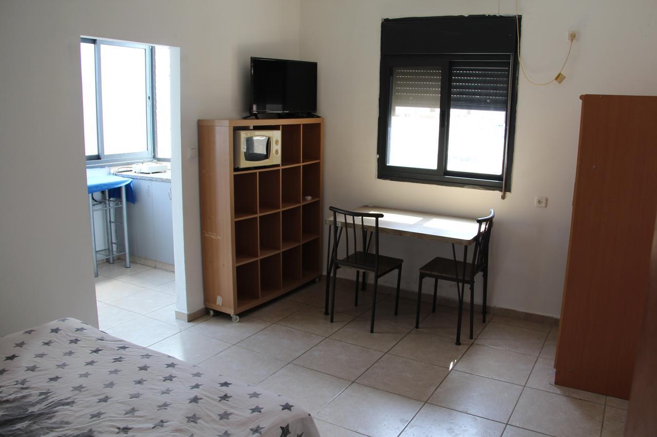 Apartments With Sea View 하이파 외부 사진
