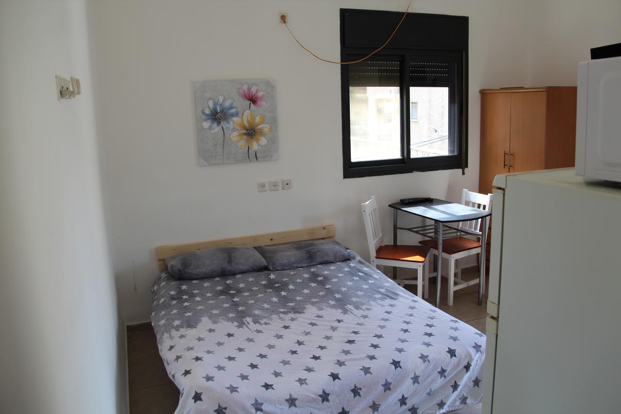 Apartments With Sea View 하이파 외부 사진