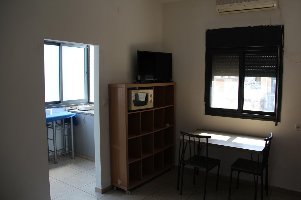 Apartments With Sea View 하이파 외부 사진